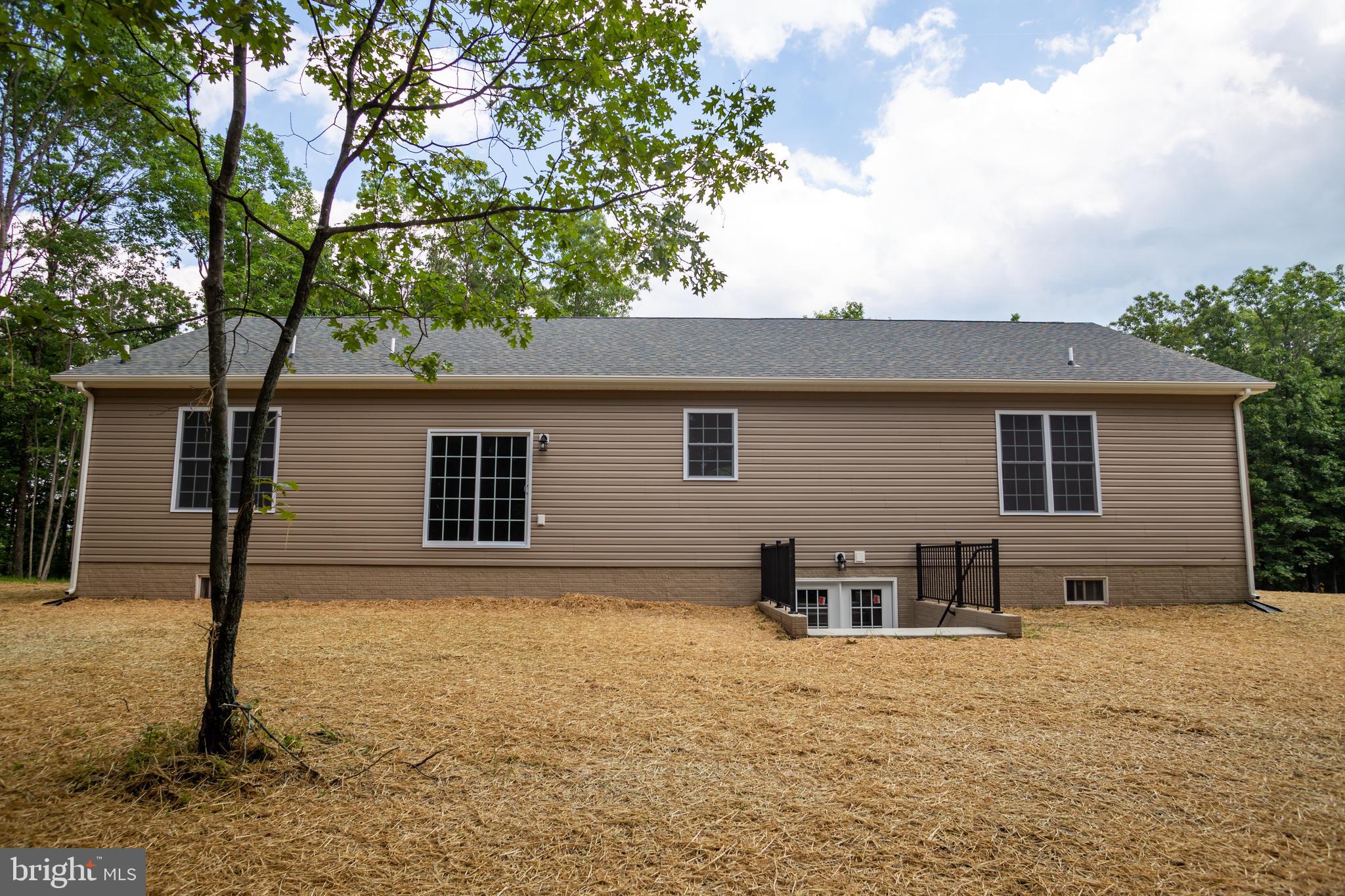 887 Adams Road Winchester, VA 22603 - Photo 17 of 75 Gallery Image 17
