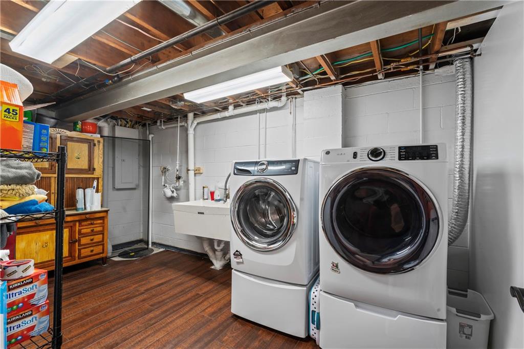 102 Forest Drive Beaver, PA 15009 - Photo 31 of 32 a utility room with dryer and washer