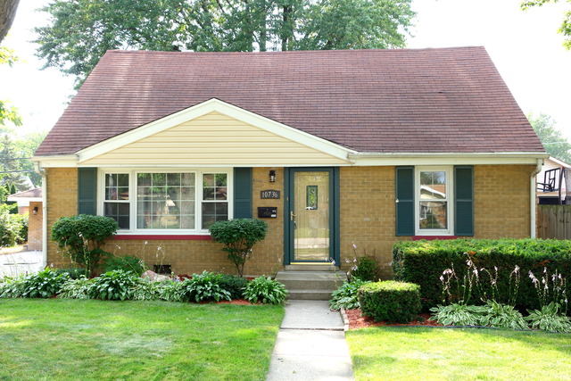 10736 Austin Avenue Chicago Ridge, IL 60415 - Photo 1 of 25