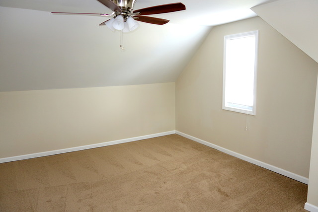 10736 Austin Avenue Chicago Ridge, IL 60415 - Photo 13 of 25