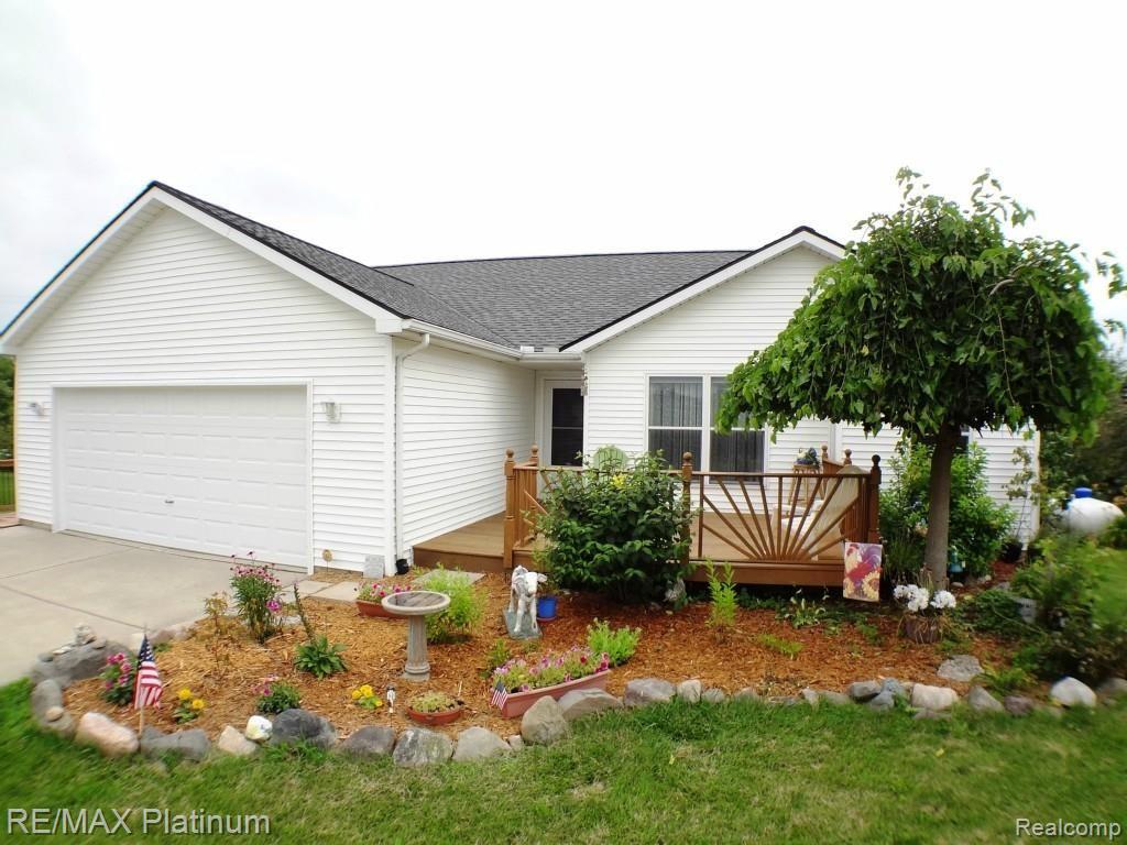 1200 South Elliott Road Fowlerville, MI 48836 - Photo 2 of 44