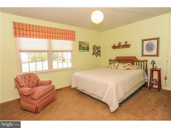 566 Constitution Road Lansdale, PA 19446 - Photo 14 of 17 Gallery Image 14