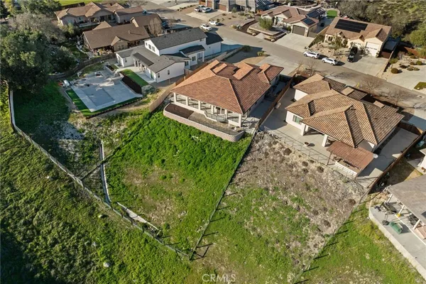 $989,000 | 3225 Catalina Place, Paso Robles, CA 93446