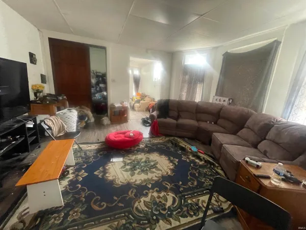 $119,000 | 709 East Powell Avenue, Evansville, IN 47713