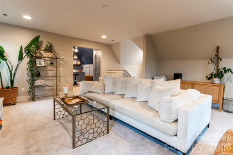 $875,000 | 1010 Everett Place, Charlotte, NC 28205