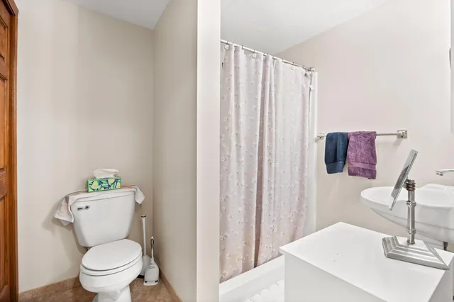 $280,000 | 200 Griffin Avenue Northeast, Hutchinson, MN 55350