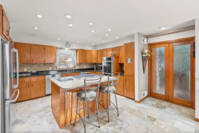 $280,000 | 200 Griffin Avenue Northeast, Hutchinson, MN 55350