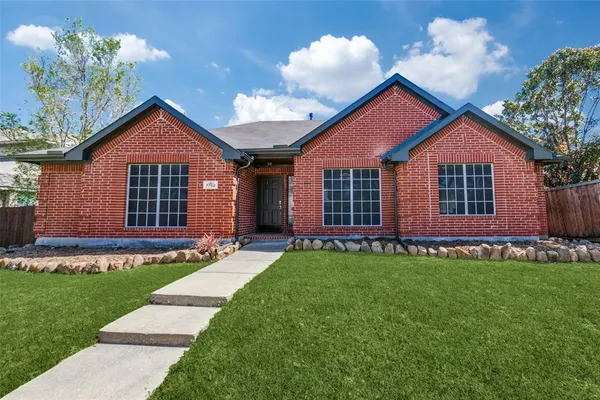 $2,400 | 7702 Belcrest Drive, Frisco, TX 75034