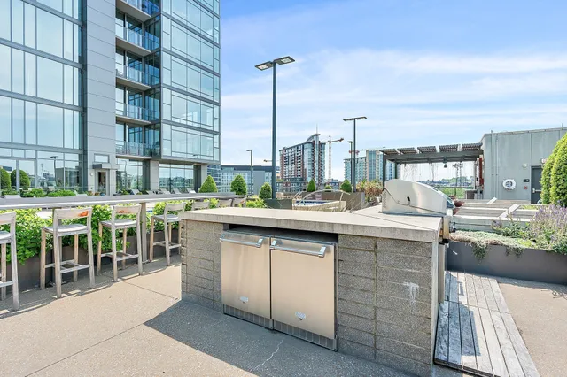 $440,000 | 1212 Laurel Street, Unit 1510, Nashville, TN 37203