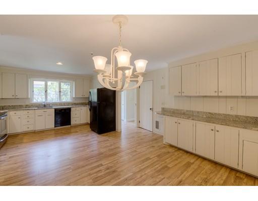 6 Meadowbrook Road Worcester, MA 01609 - Photo 13 of 30 Gallery Image 13