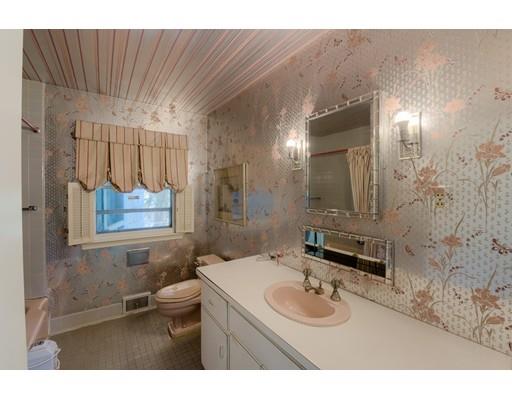 6 Meadowbrook Road Worcester, MA 01609 - Photo 29 of 30 Gallery Image 29