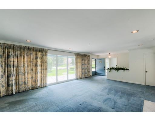6 Meadowbrook Road Worcester, MA 01609 - Photo 7 of 30 Gallery Image 7