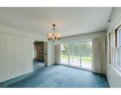6 Meadowbrook Road Worcester, MA 01609 - Photo 10 of 30 Gallery Image 10