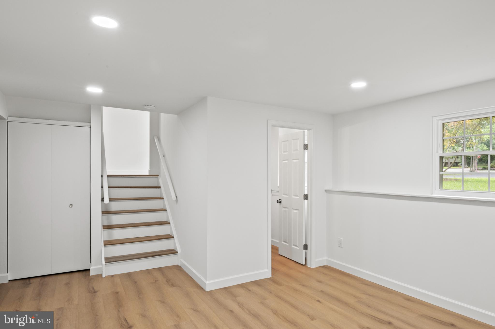 273 Severn Road Millersville, MD 21108 - Photo 22 of 41 Family Room alt