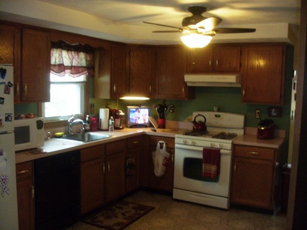 5 Ricca Farm Road Billerica, MA 01862 - Photo 7 of 17