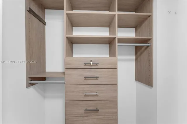 $2,200 | 13951 Kendale Lakes Circle, Unit 307A, Miami, FL 33183