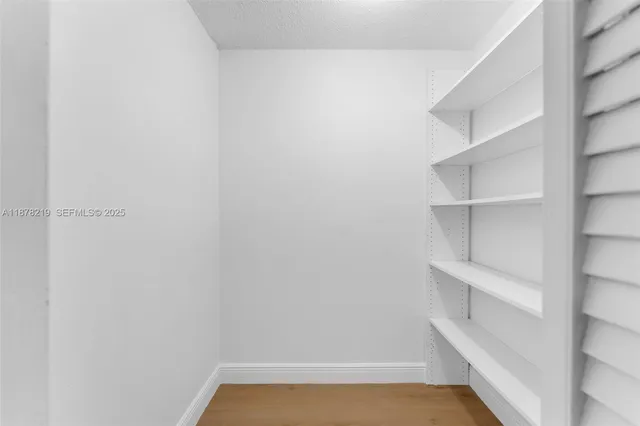 $2,200 | 13951 Kendale Lakes Circle, Unit 307A, Miami, FL 33183