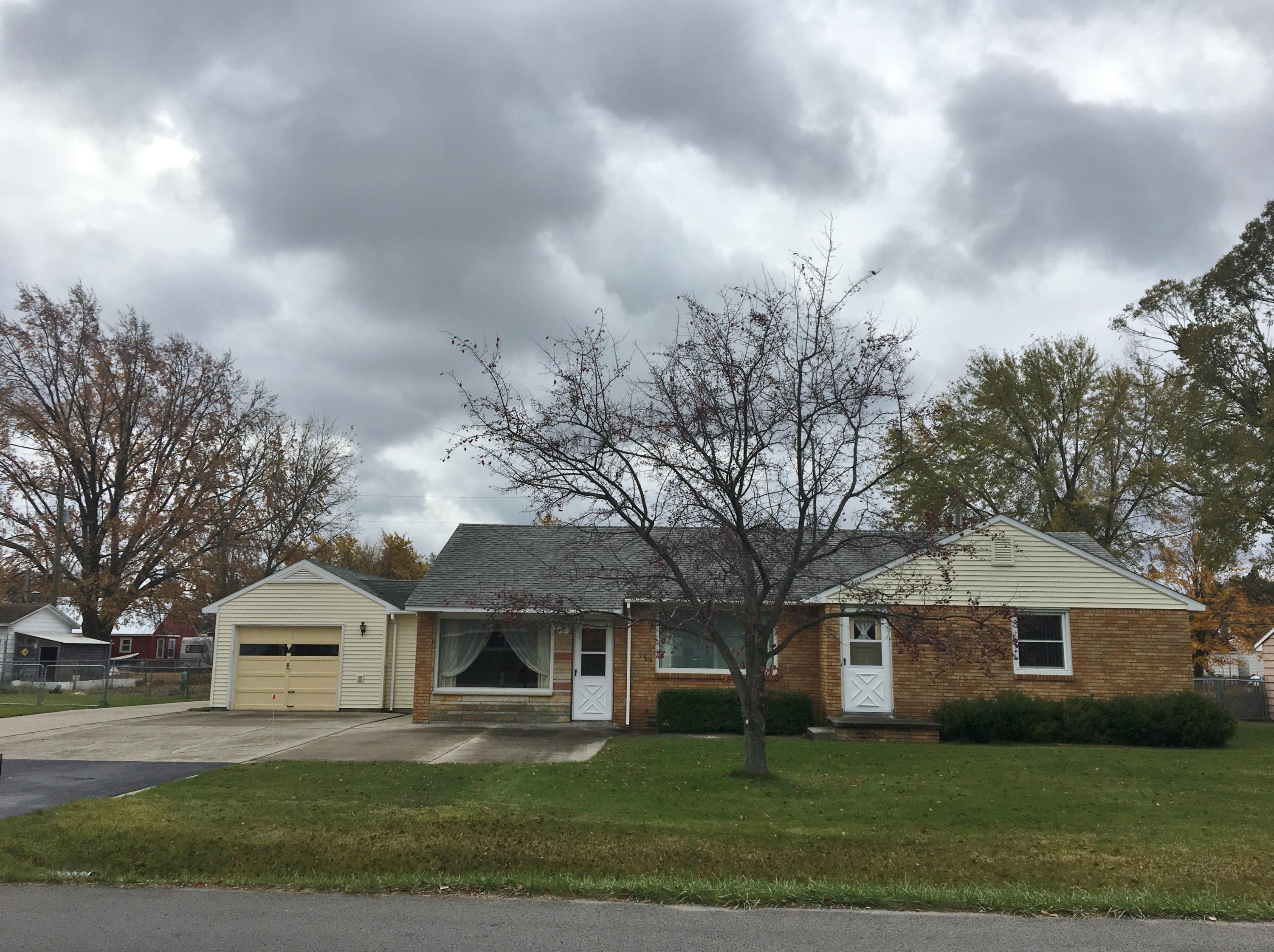 1067 Wayne Road Alpena, MI 49707 - Photo 2 of 30 Gallery Image 2