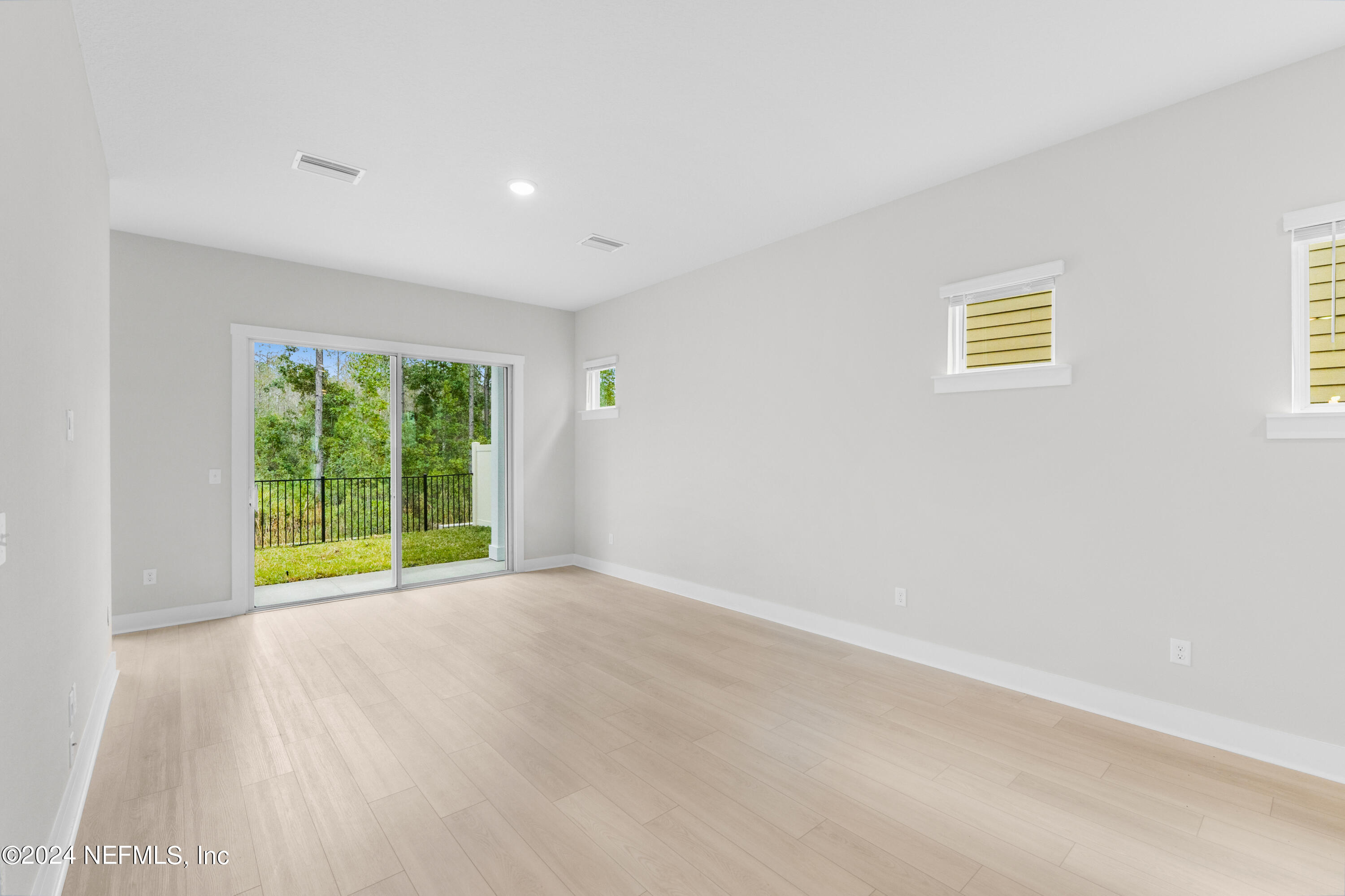 10005 Element Road Jacksonville, FL 32256 - Photo 10 of 18 DSC08657-2