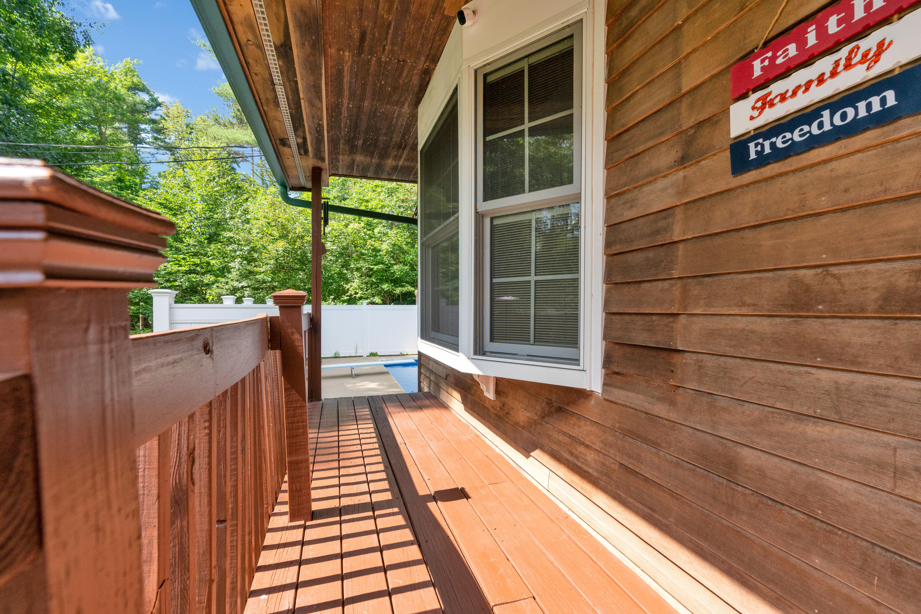 16 Sawyer Lane Springvale, ME 04083 - Photo 4 of 33 _dsc8662