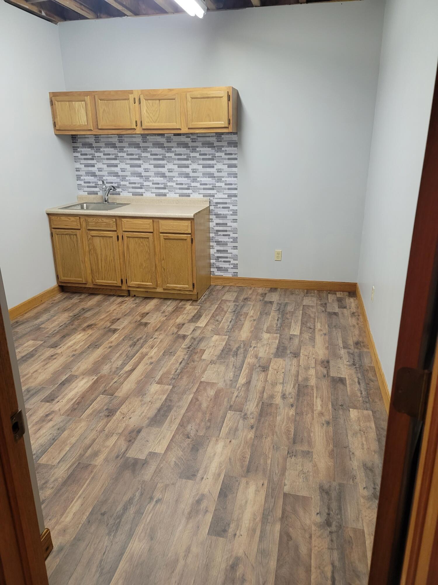 2336 McDonald Road Southwest Lancaster, OH 43130 - Photo 48 of 57 Updated kitchenette