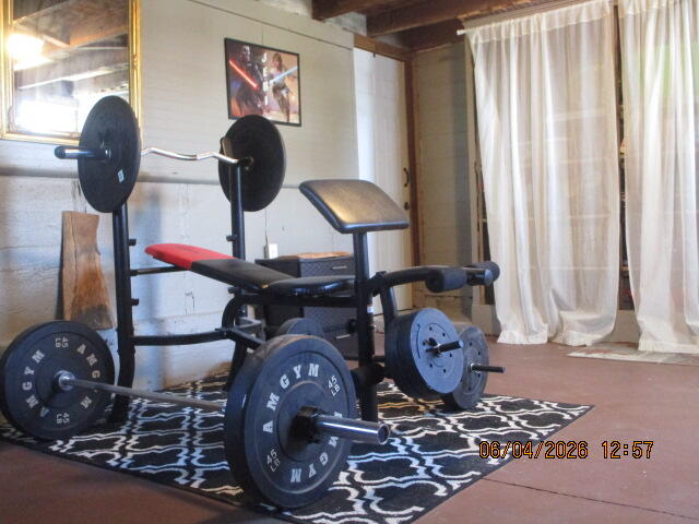 5319-wagon Wagon Wheel Road Manitowoc, WI 54220 - Photo 37 of 44 Room in attached garage.
