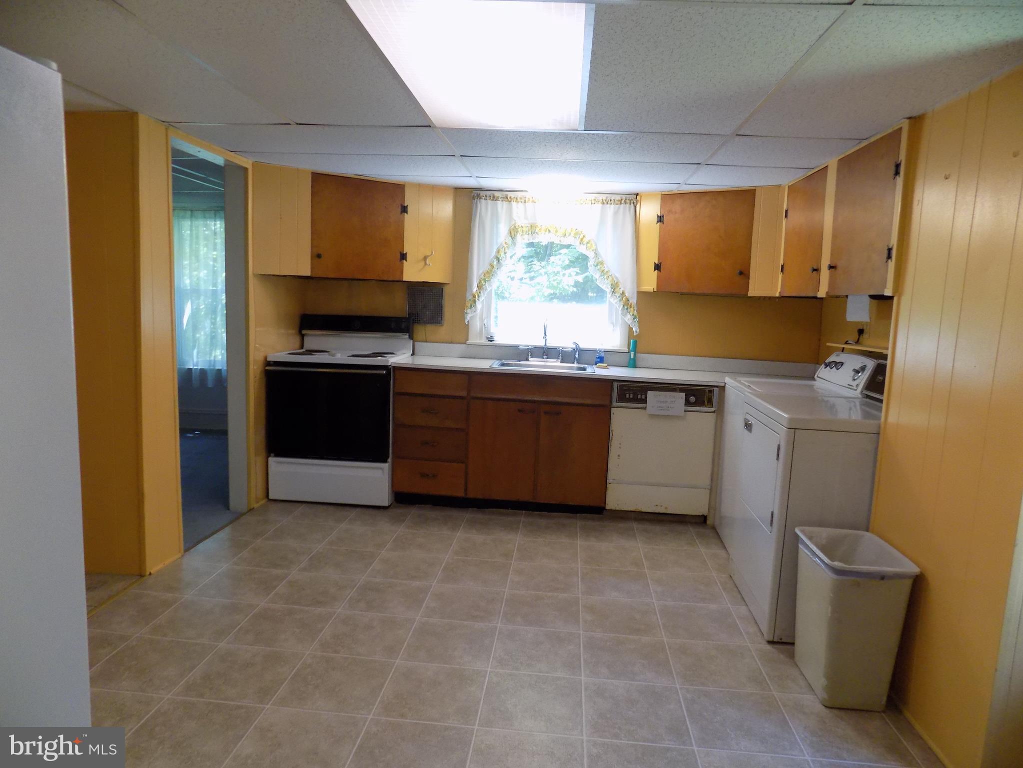 1616 North Ridge Road Perkasie, PA 18944 - Photo 11 of 42