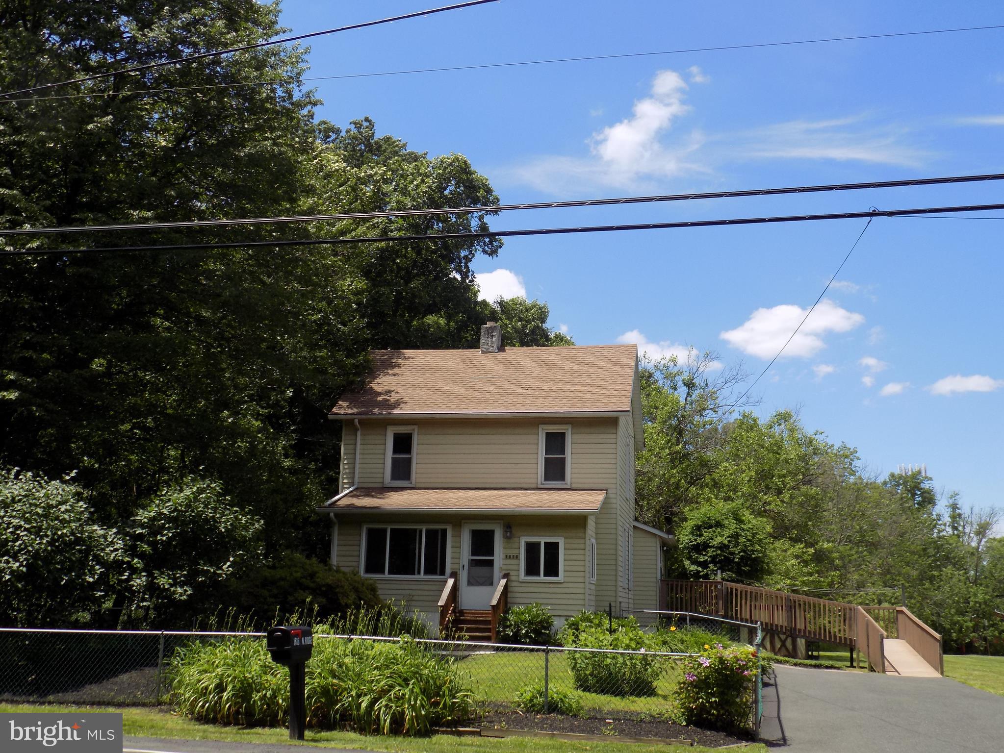 1616 North Ridge Road Perkasie, PA 18944 - Photo 3 of 42