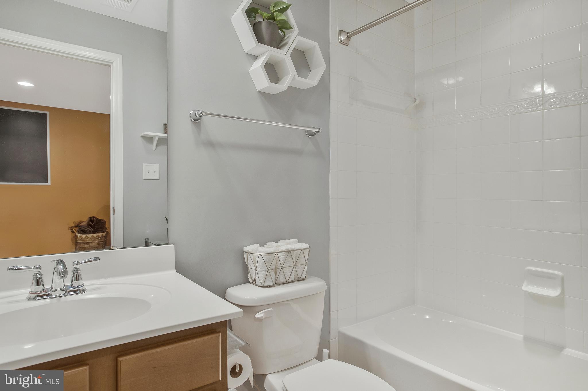 5605 Country Farm Road White Marsh, MD 21162 - Photo 30 of 43 Gallery Image 30