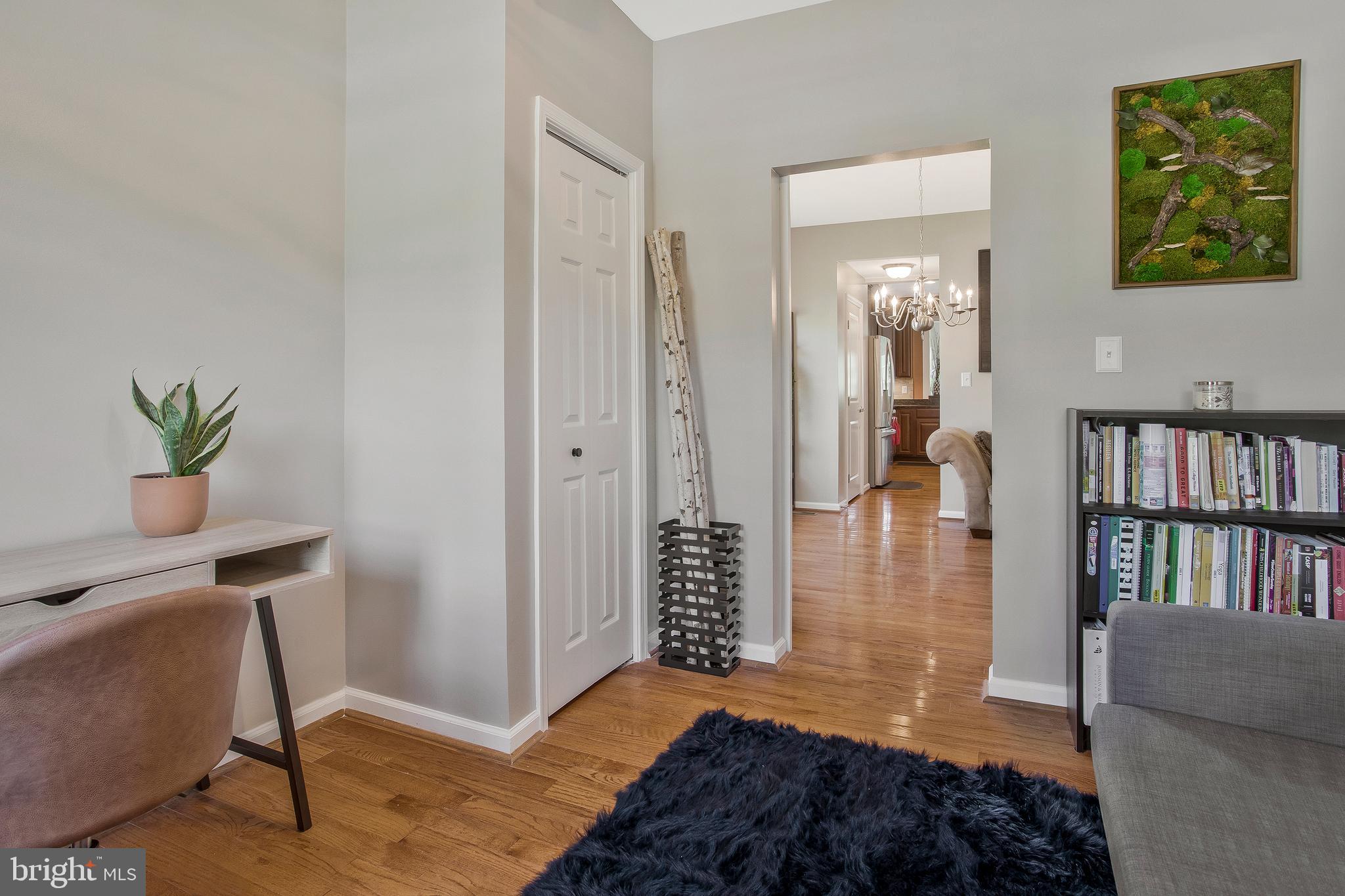 5605 Country Farm Road White Marsh, MD 21162 - Photo 8 of 43 Gallery Image 8
