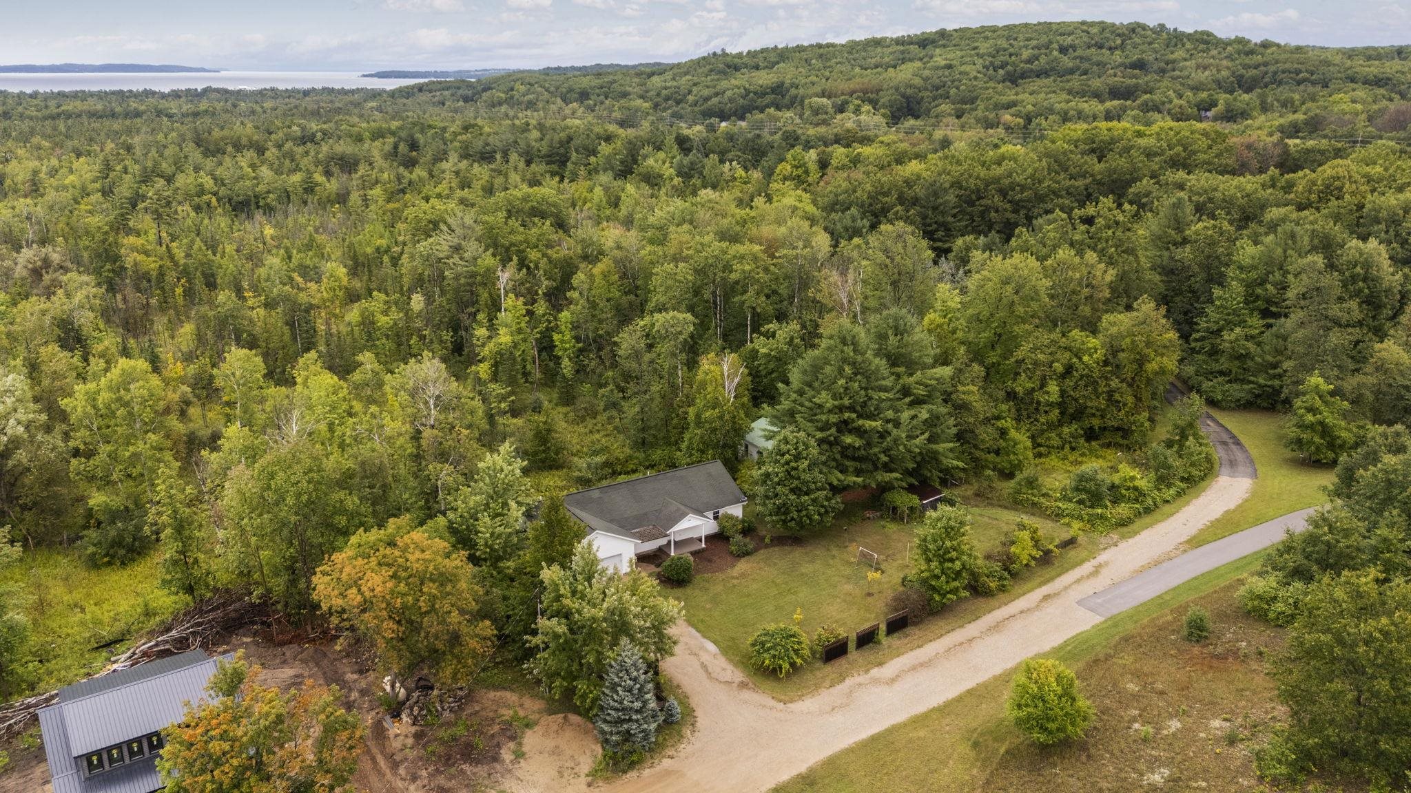 1719 Vanderlip Road Traverse City, MI 49686 - Photo 44 of 55 Gallery Image 44