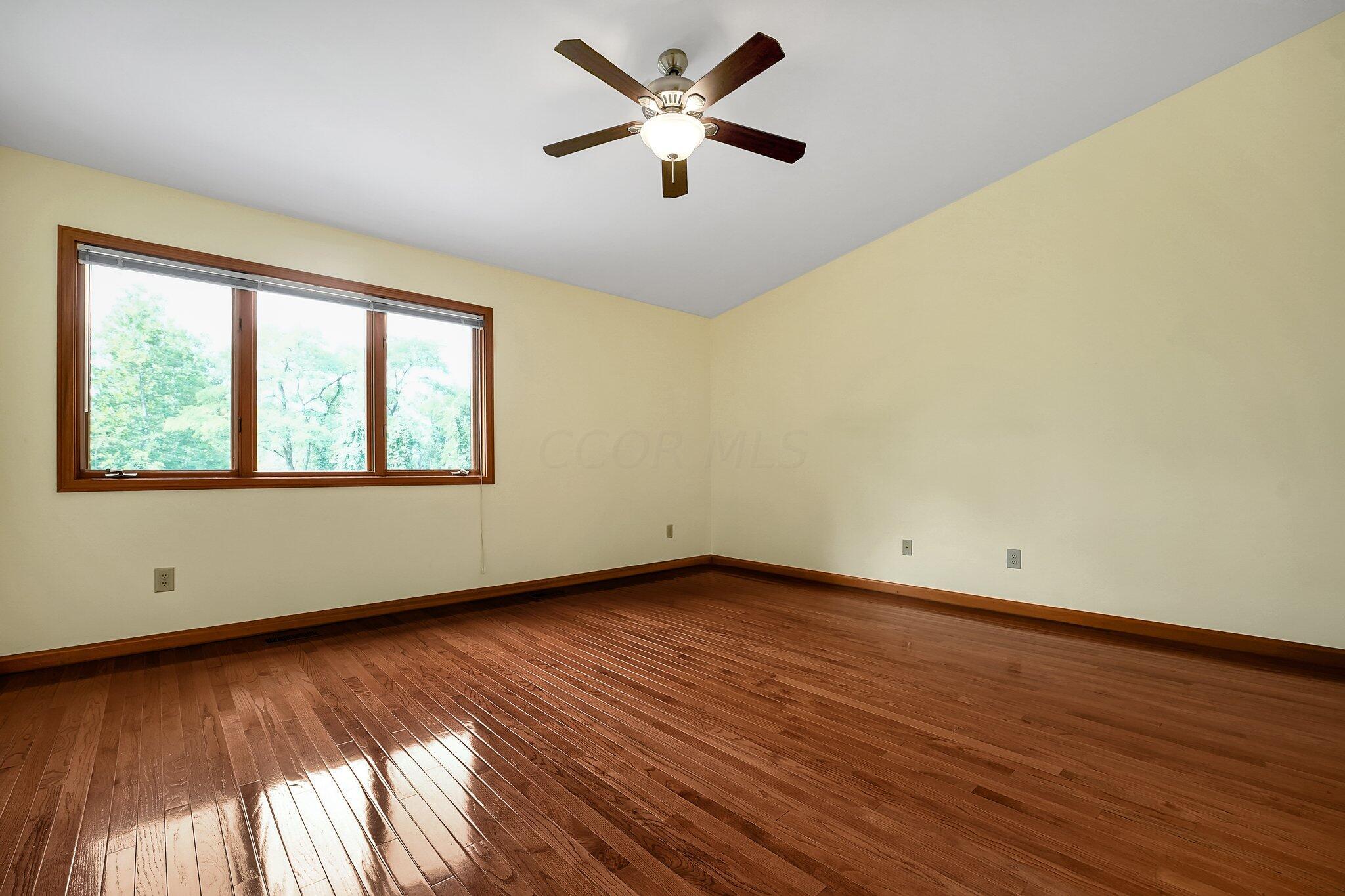 12300 Toll Gate Road Pickerington, OH 43147 - Photo 21 of 35 21-web-or-mls-12300-toll-gate-rd-nw