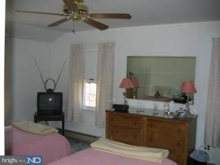 403 Ascot Road Oreland, PA 19075 - Photo 6 of 6 Gallery Image 6