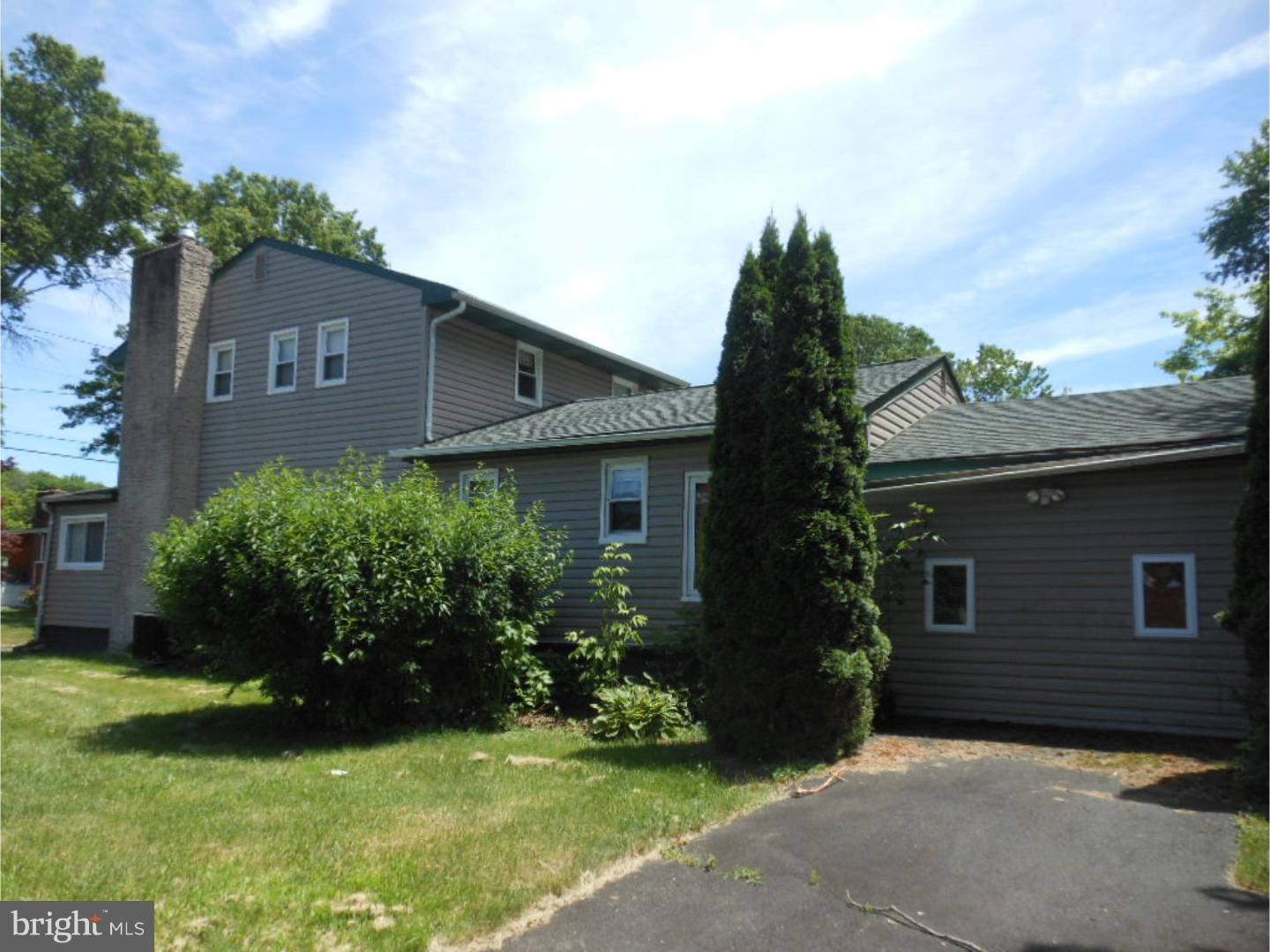 39 Rhodes Avenue Ewing, NJ 08638 - Photo 2 of 6 Exterior Side