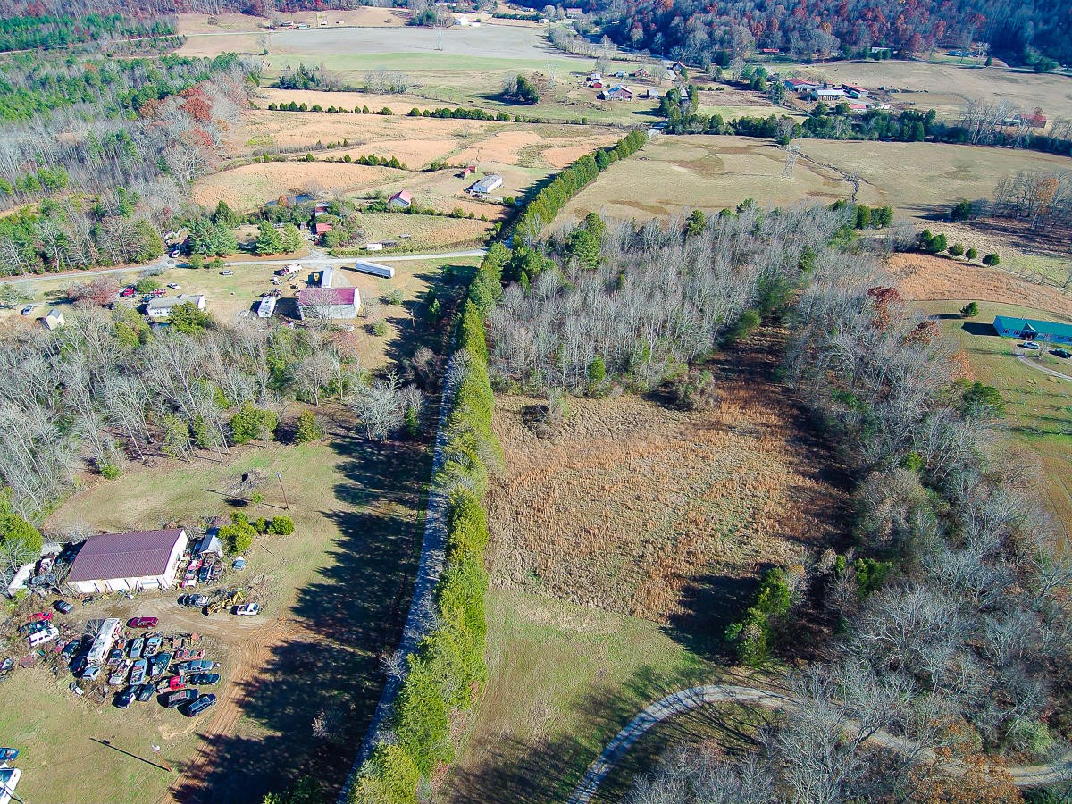 16003 Blue Springs Road Philadelphia, TN 37846 - Photo 10 of 10 Gallery Image 10