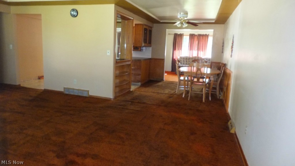 8357 Webster Road Strongsville, OH 44136 - Photo 12 of 25