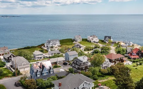 $1,699,000 | 46 Holbrook Avenue, Hull, MA 02045