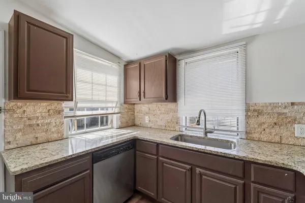 $225,000 | 3947 Mary Street, Drexel Hill, PA 19026