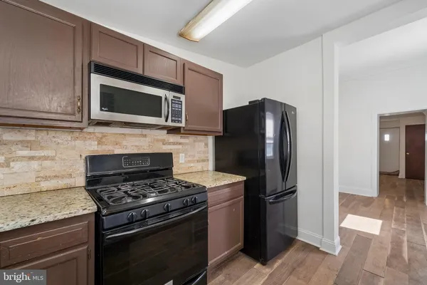 $225,000 | 3947 Mary Street, Drexel Hill, PA 19026