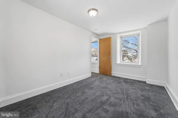 $225,000 | 3947 Mary Street, Drexel Hill, PA 19026