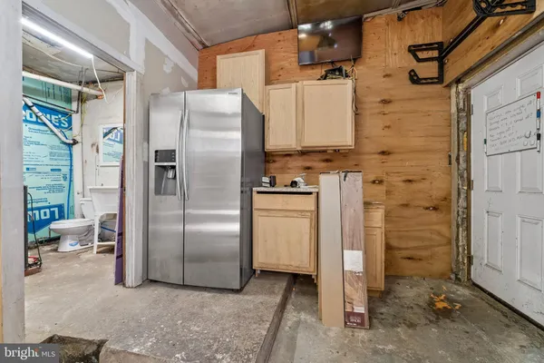 $225,000 | 3947 Mary Street, Drexel Hill, PA 19026