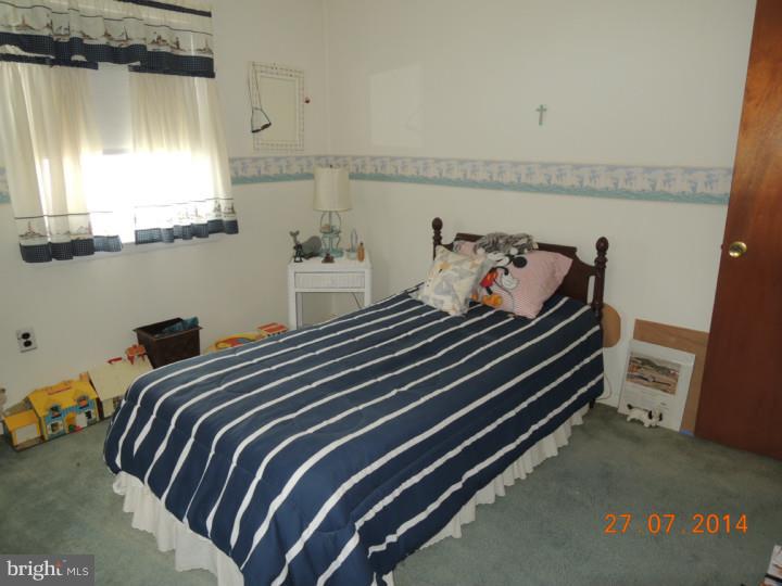 225 Crestview Road Hatboro, PA 19040 - Photo 16 of 22 Bedroom 4