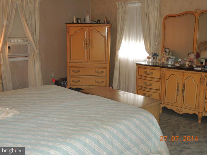 225 Crestview Road Hatboro, PA 19040 - Photo 10 of 22 Bedroom - Main