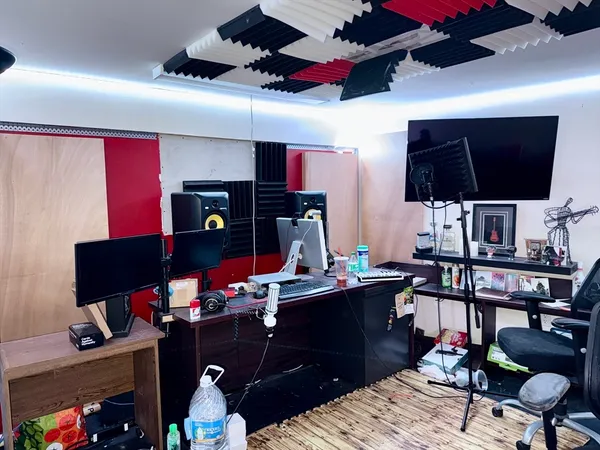 $439,000 | 39 Lyons Road, Dudley, MA 01571