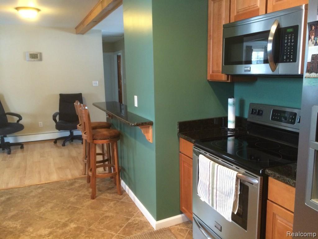 10225 Carroll Road Columbus, MI 48063 - Photo 15 of 27 IMG_0328.jpg