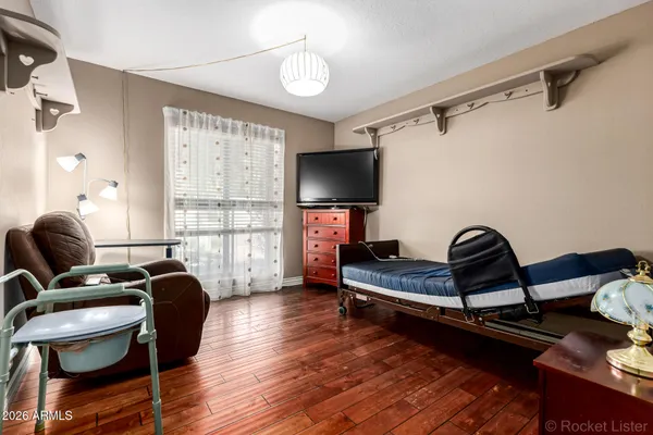 $3,600 | 11051 North 44th Court, Phoenix, AZ 85028