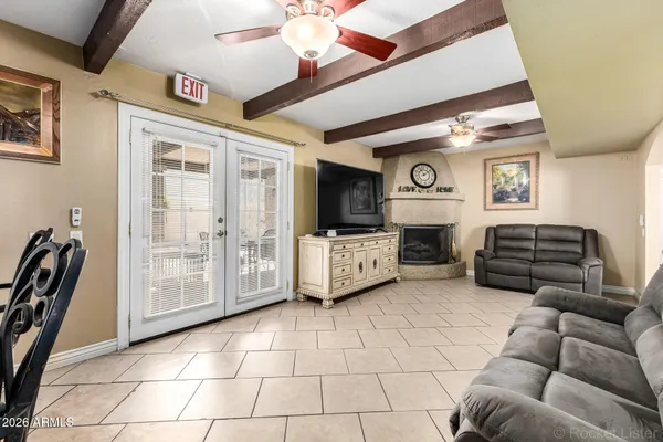 $3,600 | 11051 North 44th Court, Phoenix, AZ 85028