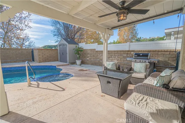 $890,000 | 21728 Cheswold Lane, Saugus, CA 91350