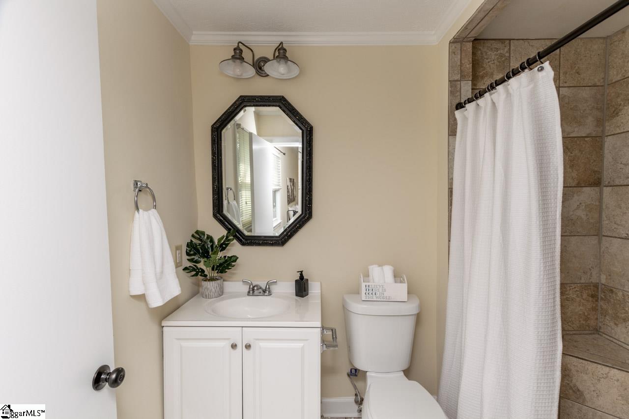 204 Gemini Way Greer, SC 29651 - Photo 15 of 30 Gallery Image 15