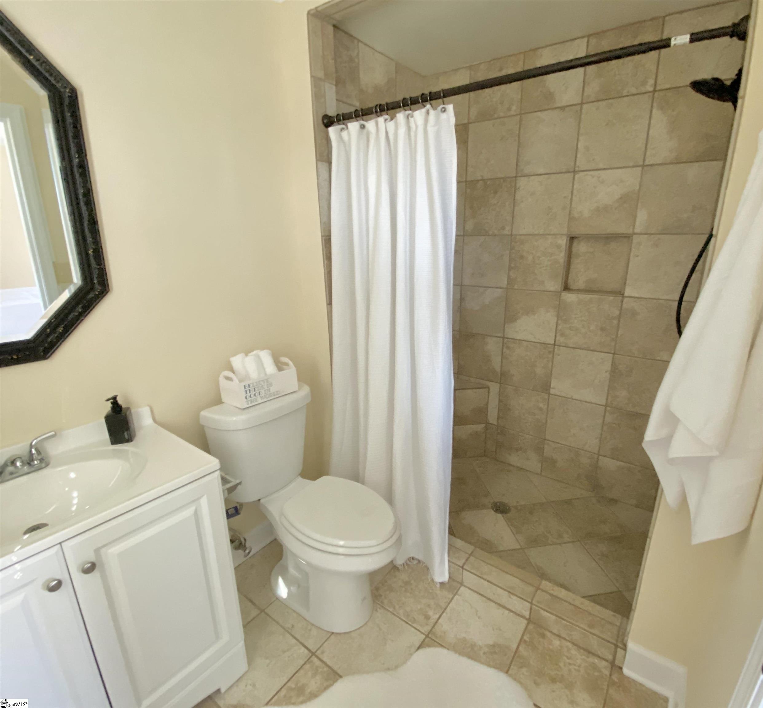 204 Gemini Way Greer, SC 29651 - Photo 16 of 30 Gallery Image 16